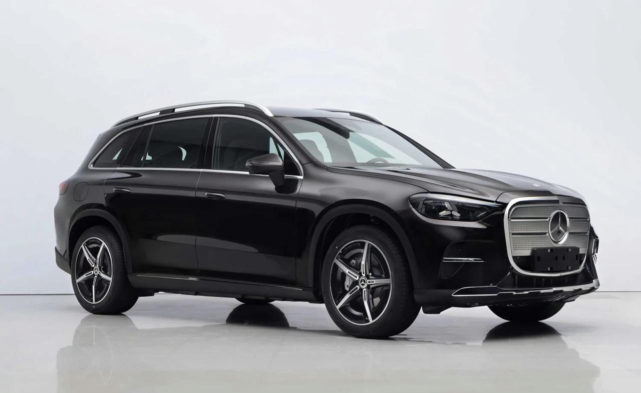 国产全新奔驰GLC EV申报图一出来，这“原汁原味”的海外版外观着实吸睛。北京奔