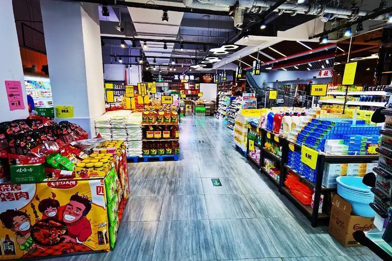 侯毅告别盒马后连续创业受挫，派特鲜生大规模关店

从京东到盒马，再到退休后的几次