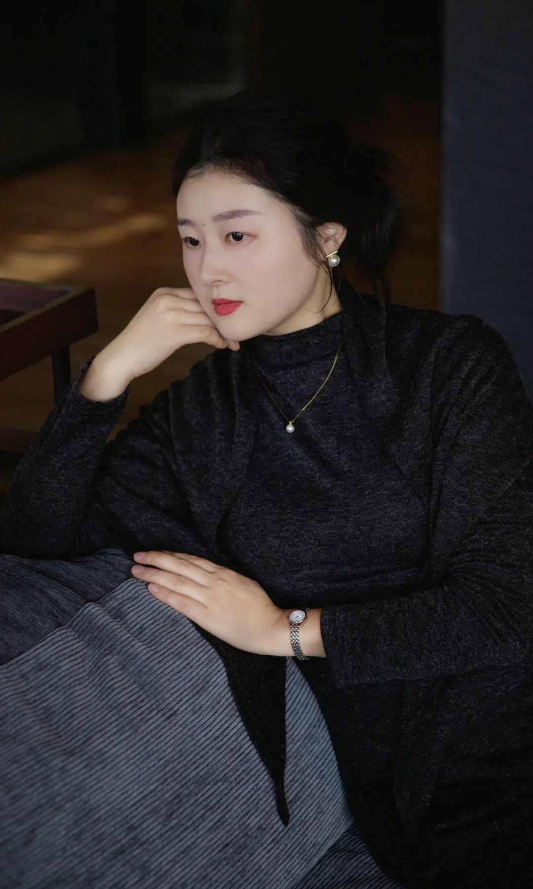 由内而外的贵气感｜穿搭越简单越精致