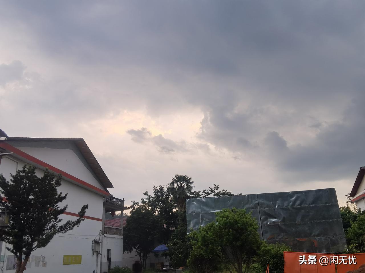 修行人为什么要找明师指导？
一，有明师指路，不容易走弯路。很多的修行人盲修瞎练，