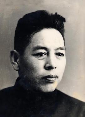 1932年，陈玉仁叛变，供出了潜伏在敌人内部的地下党员王世英，谁料，王世英察觉异
