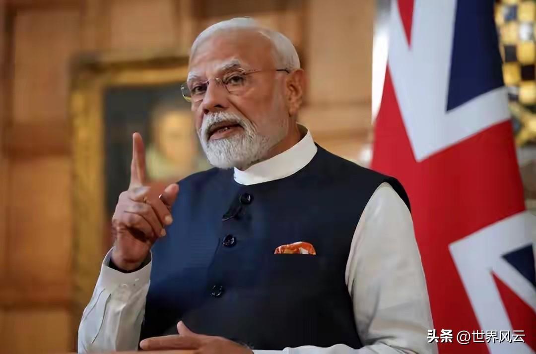 中东大乱斗，第一个崩溃的国家出现了，关键时刻，莫迪找上中国！
真可谓是，做美国的