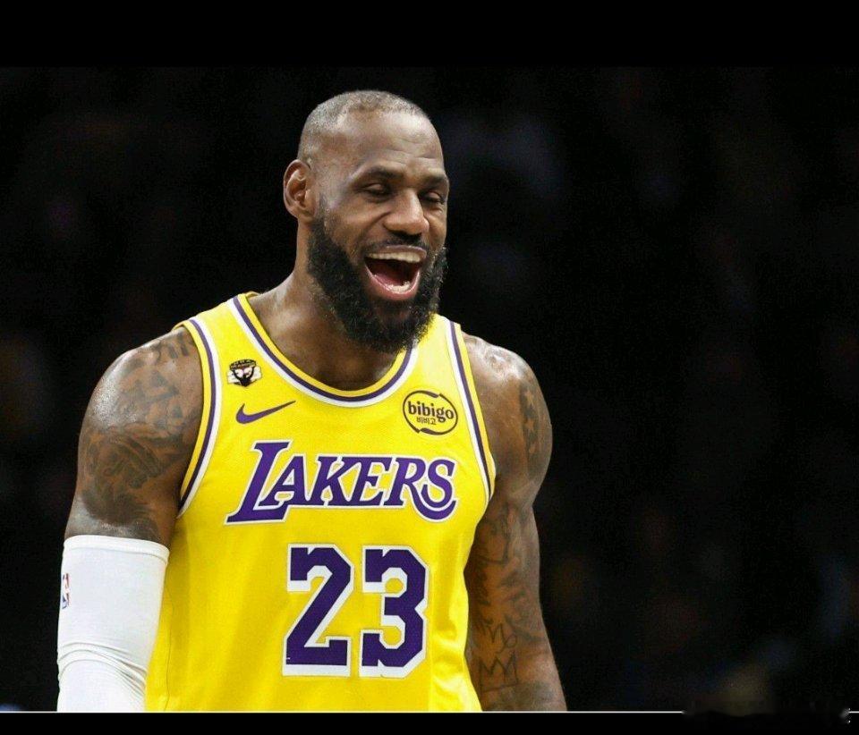 詹姆斯2月4日讯 根据NBA记者Joe Vardon和Jason Lloyd报道