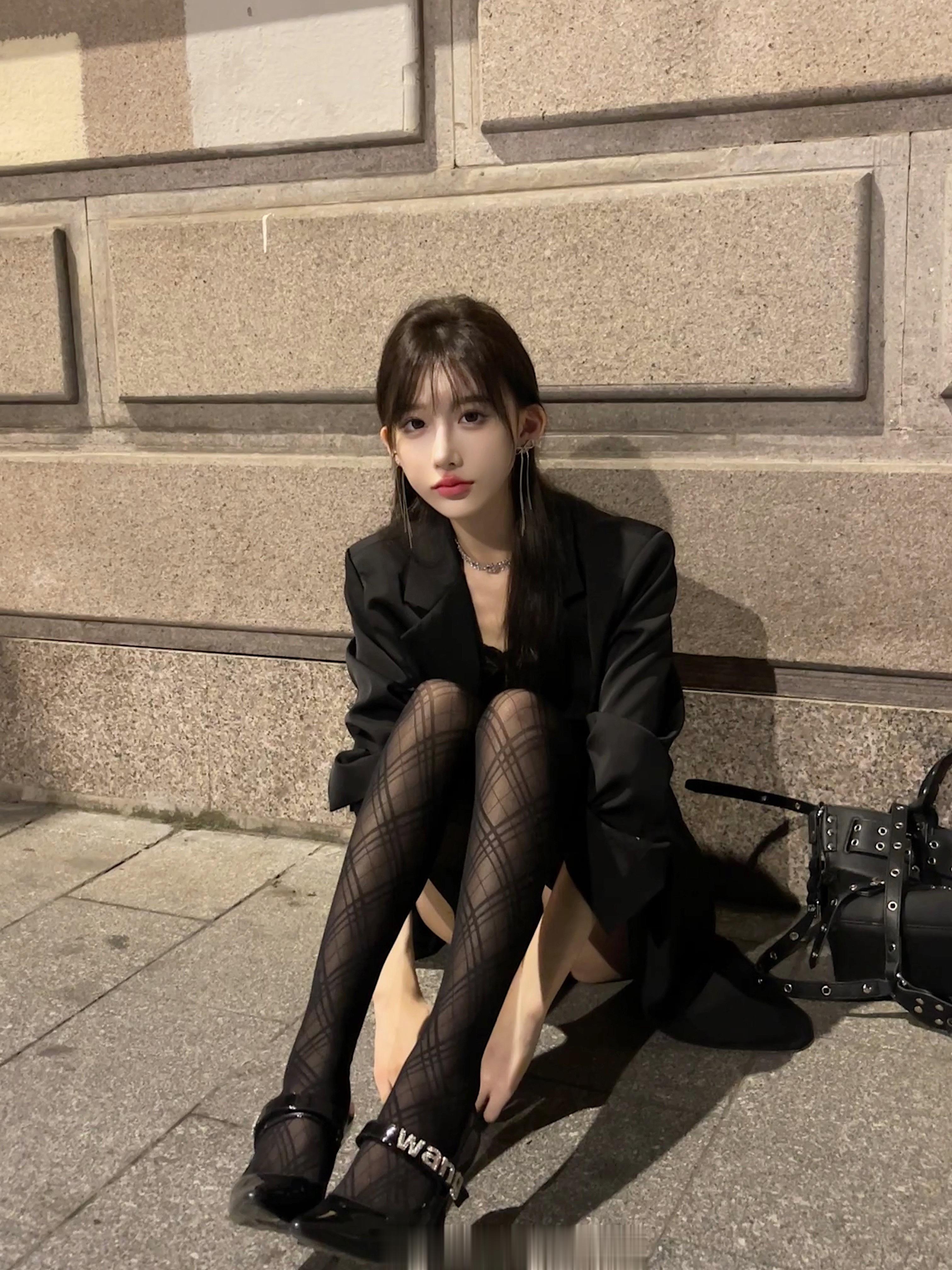 韩素希穿搭 ​​​
