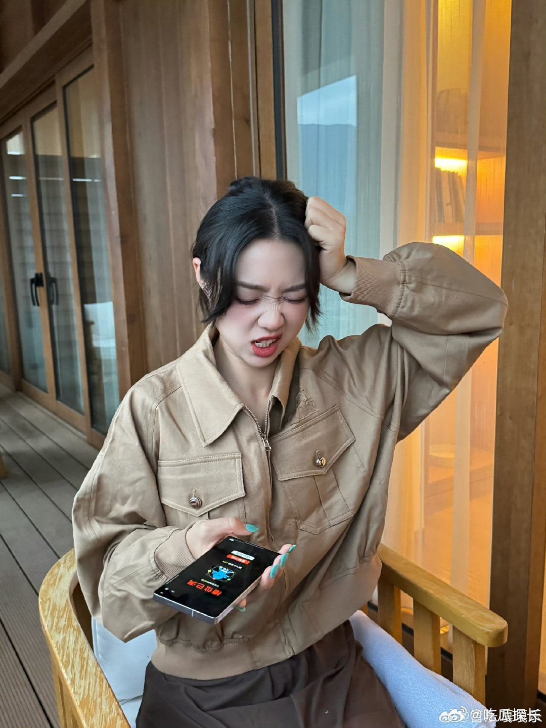管乐玩小游戏玩吐血了管乐玩小游戏玩到吐血啦，咱就是说，这游戏是有啥魔力，把管乐拿