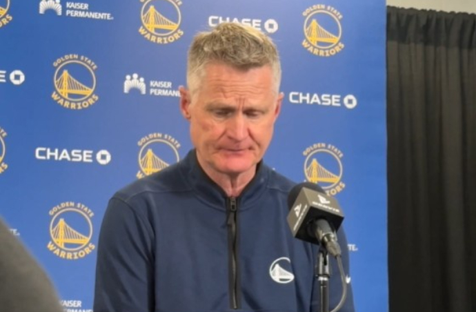 NBA常规赛，勇士99-120不敌凯尔特人，科尔赛后接受了媒体采访。谈到球队排名