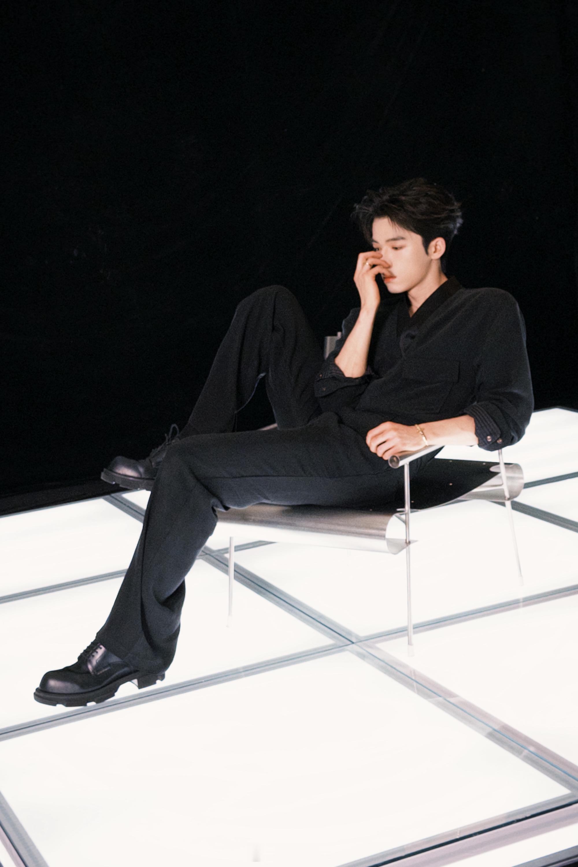 王星越听到祝绪丹理想型的反应 祝绪丹大胆说出理想型，王星越瞬间笑到失控，高冷范儿