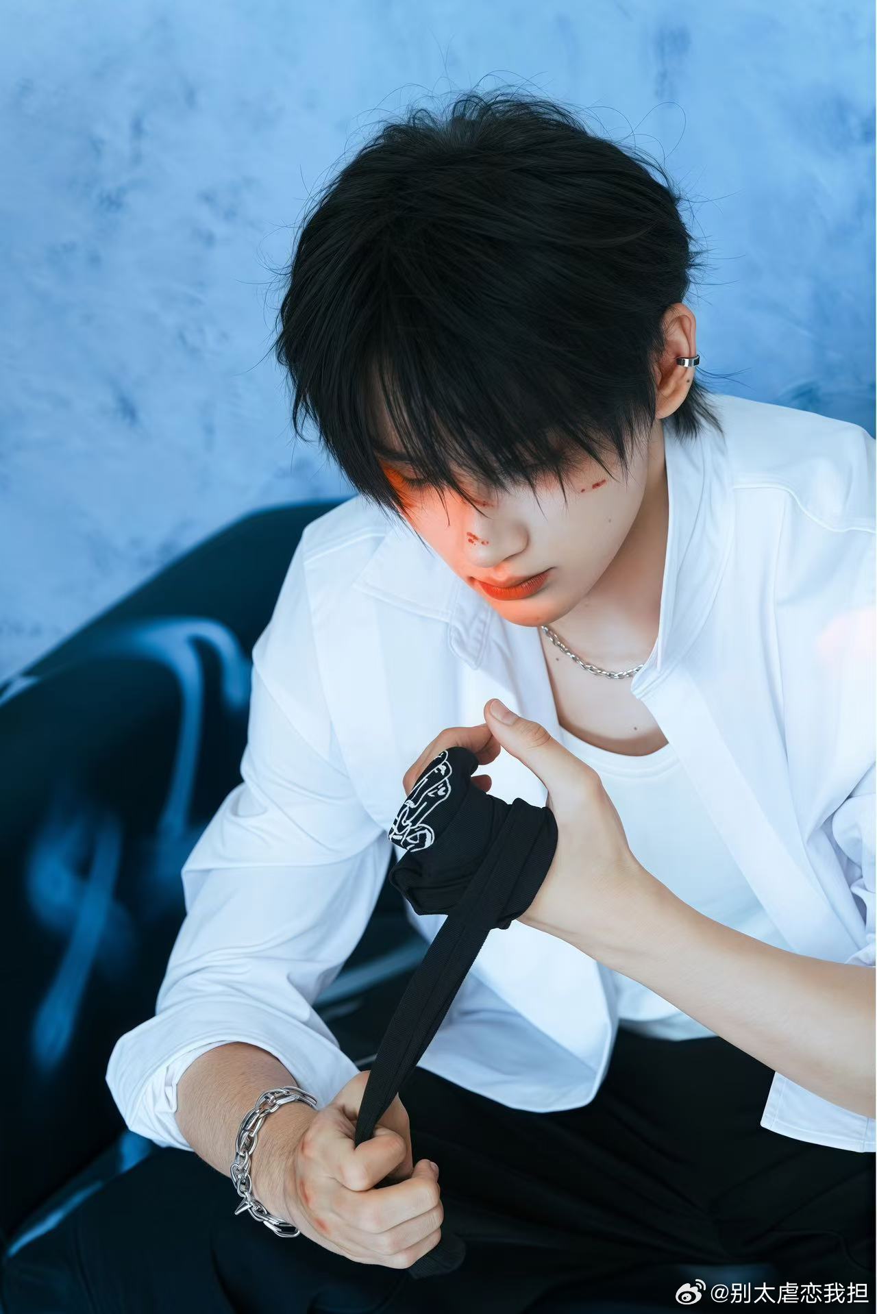 尔冬升让余宇涵顺着自己的路走 在面试中，余宇涵因紧张略显卡壳，但尔冬升总监制的幽