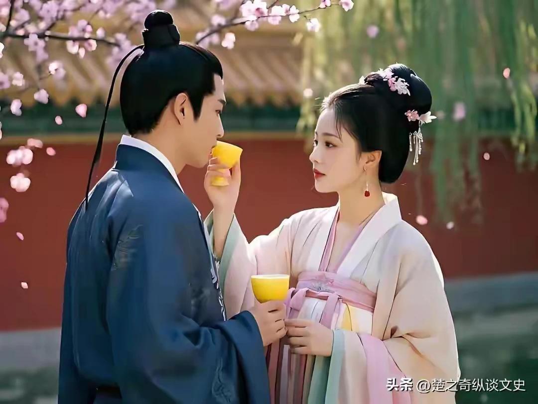 两情若是久长时，
又岂在朝朝暮暮。
生命诚可贵，
爱情价更高。
得遇有缘人，
心