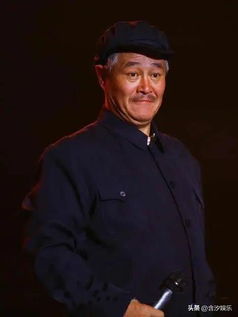 2013年，赵本山当着哈文的面：“既然如此，今年的春晚我不参加了”，说罢转身推门