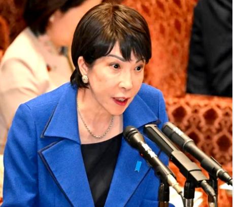 日本深陷三重困局，频繁部署导弹直指中国，中国需警惕。

最近这段时间，日本的日子