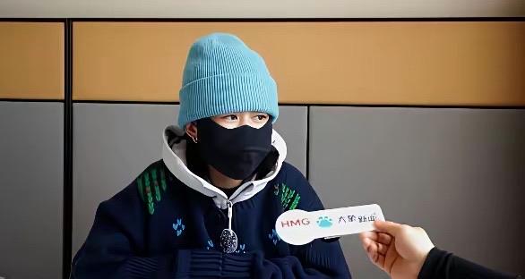 “闹大了！”吉林扶余，一女子在银行存了1000万元，需要用时，发现卡上只剩1万元
