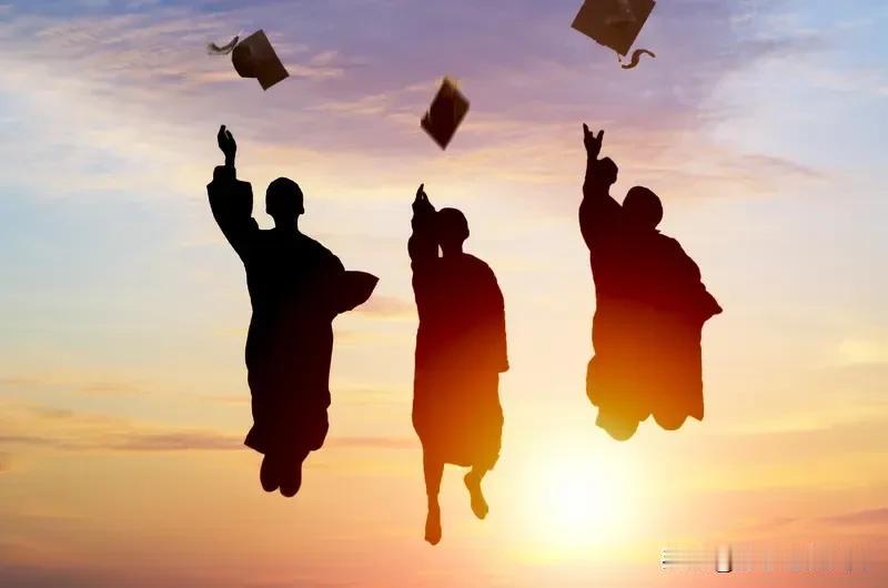 重庆工商大学这事儿太有看头了！10月29日，校园账号“工商秘密”上有学生匿名指控