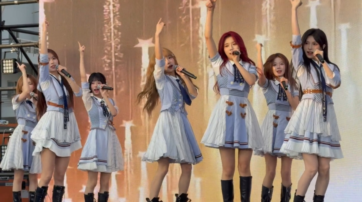 谁再说偶像离我们很远？SNH48直接走进校园了！6月9日贸大站感动全场，6月14