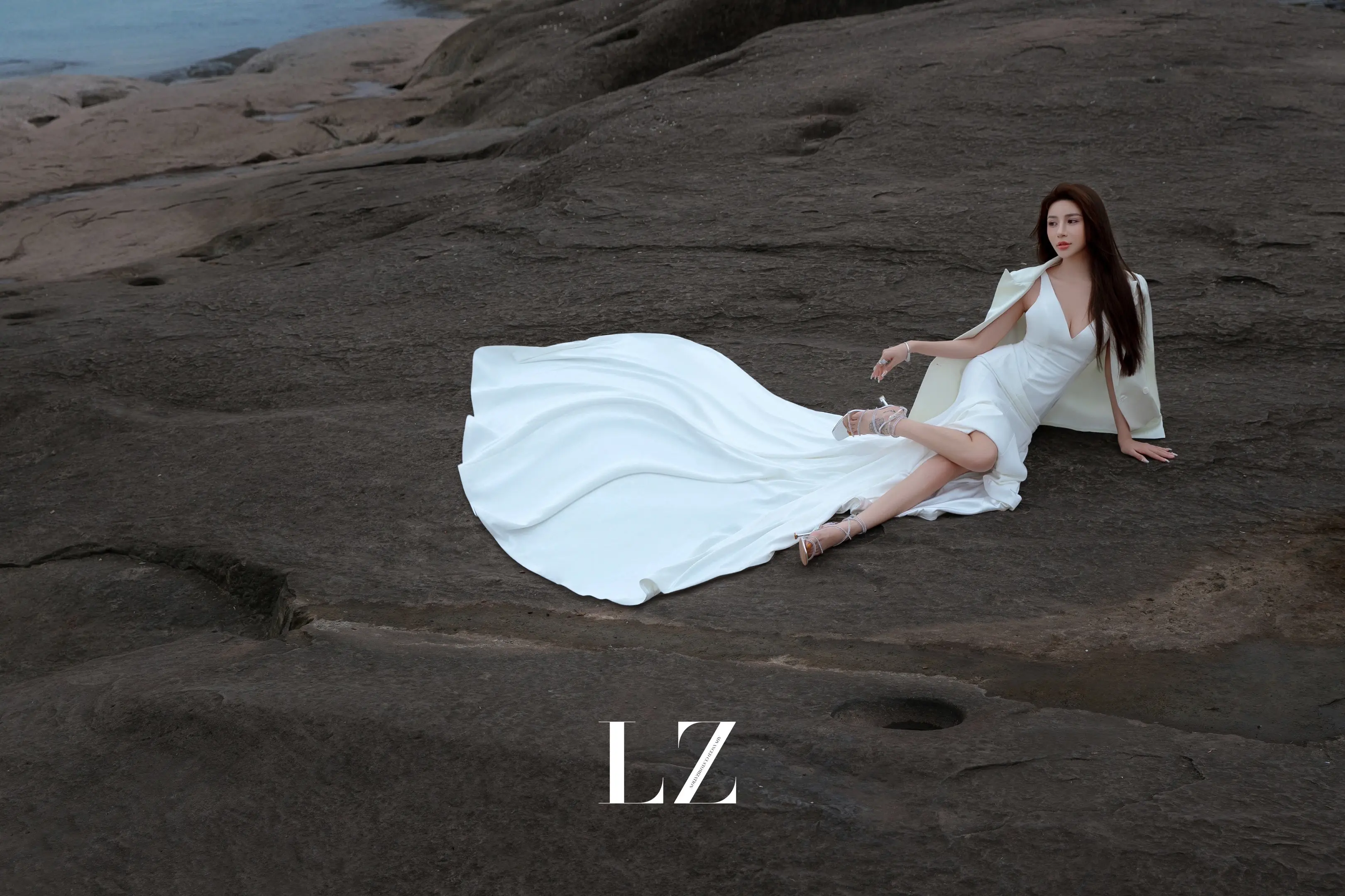 海边藏着日落与爱意