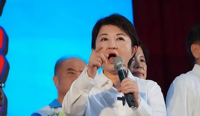 要倒台，赖清德天塌了！就在今天（8月2日），台湾民众党在台中举办建党七周年的党庆