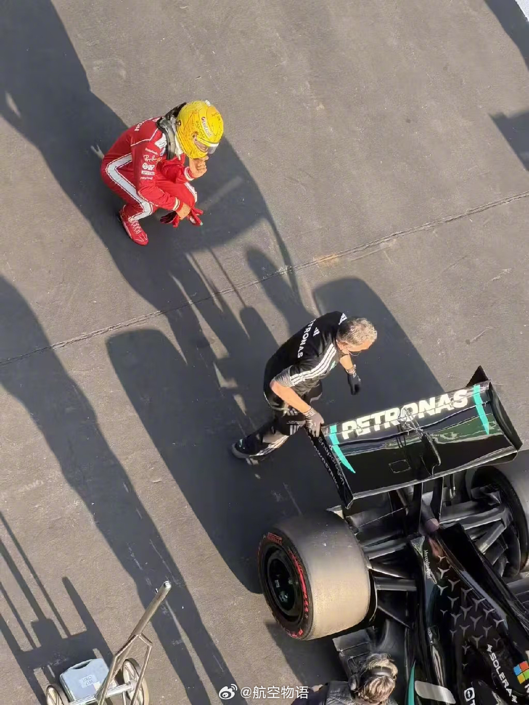 我来预测明后两天中国站剩余比赛结果：冲刺赛冠军：拉塞尔；排位赛杆位：拉塞尔；正赛