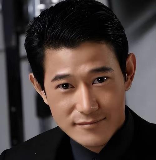 矢野浩二发文说：中国，不只是我的第二故乡，更是让我重新认识“家”的地方。看得出来