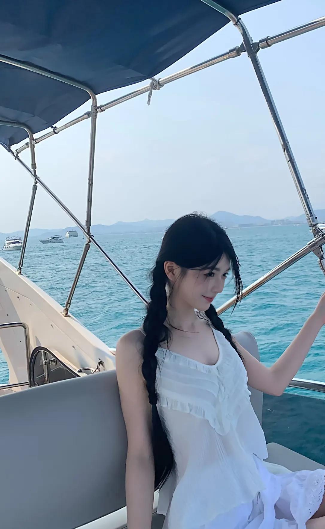 能啊！王者荣耀这游戏也就是打发时间娱乐娱乐。
反正有时间就上线打一下排位，赢了就
