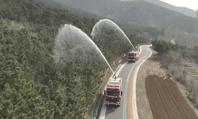 烟台倡导清明文明祭祀严防山火4月3日，烟台栖霞、福山接连发生两起山林火情，均因祭