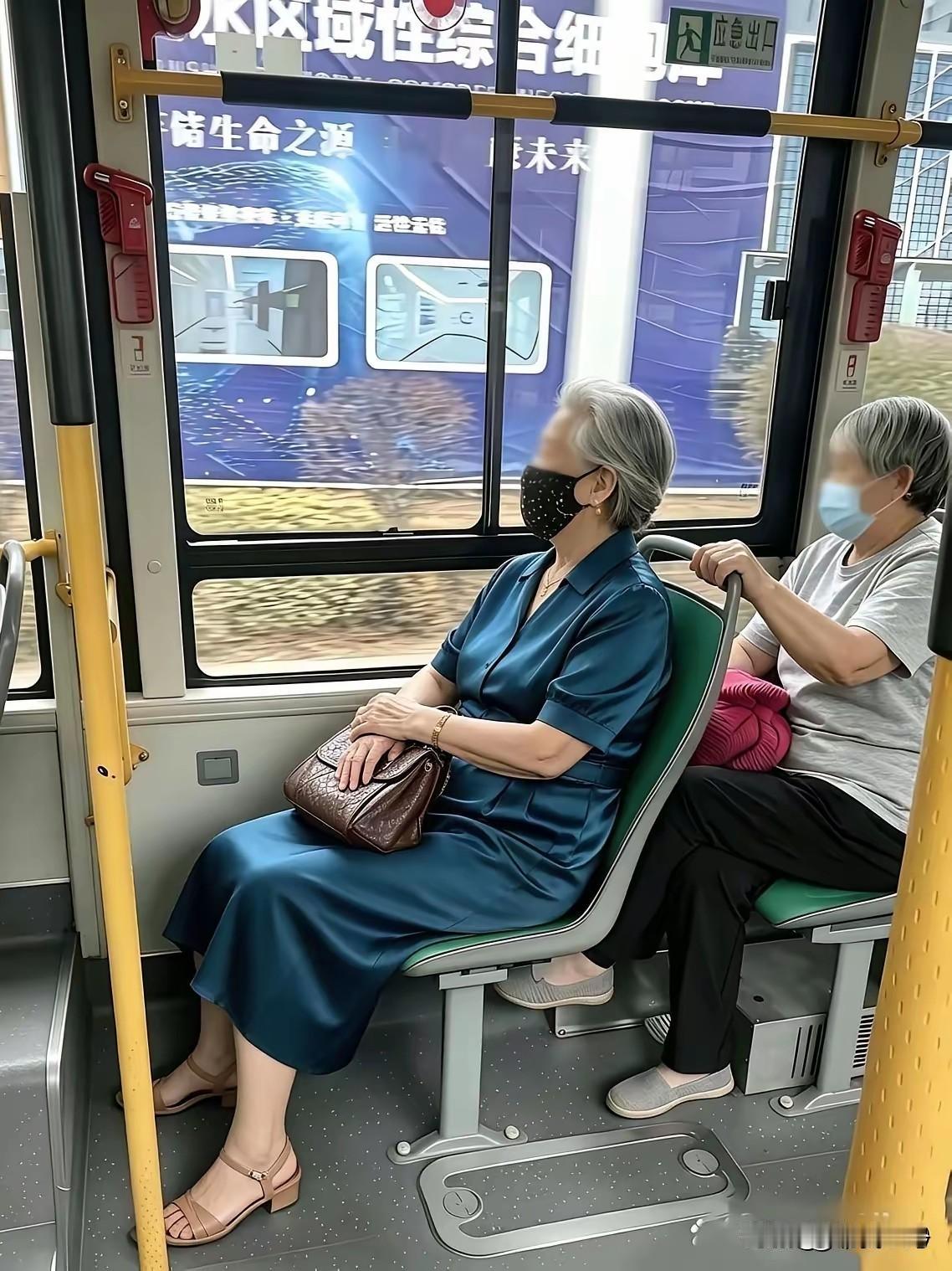 女士们，你们喜欢哪一位做婆婆？这个问题肯定会吵的一塌糊涂。