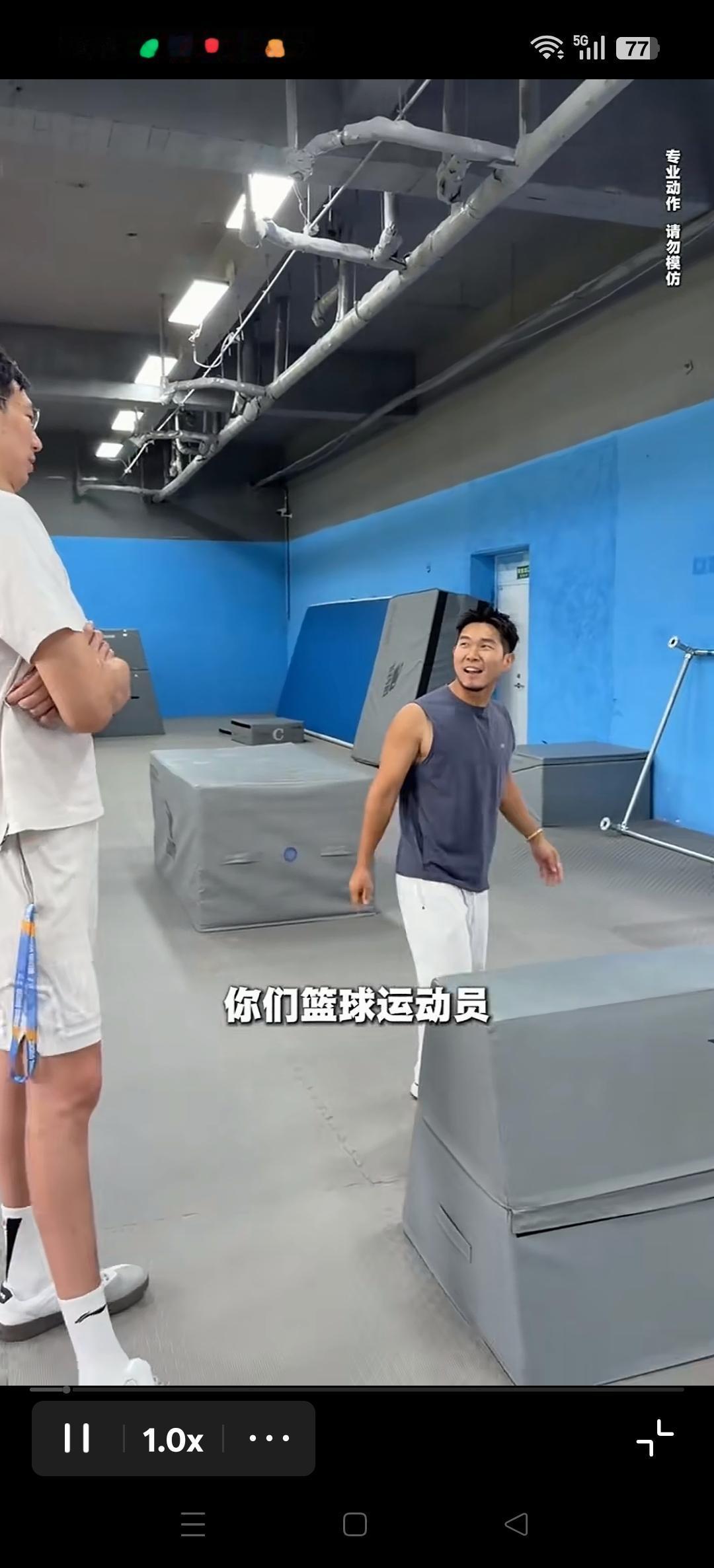 这是要把搞笑体育做到底的周琦！[捂脸][捂脸][比心][比心][加油][加油]