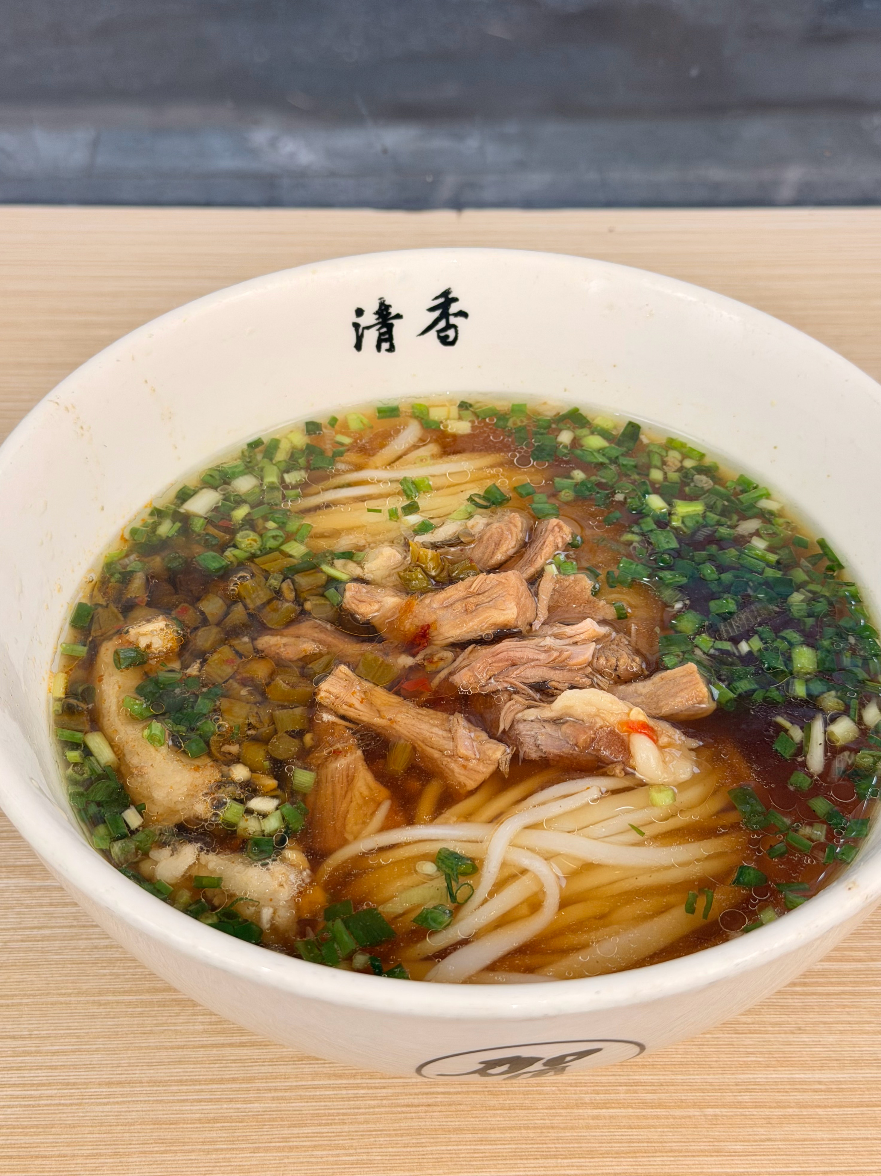 好吃到老公在旁边晕倒都不知道 