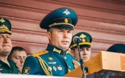俄罗斯军队少将扎瓦德斯基在乌克兰被炸身亡（照片）

俄罗斯少将弗拉基米尔·扎瓦德
