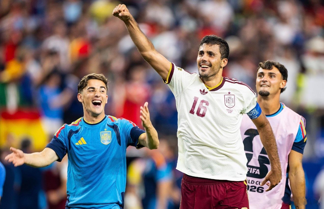 世界杯-西班牙2-0法国进决赛 亚马尔造点波罗破门北京时间7月15日凌晨3点，2