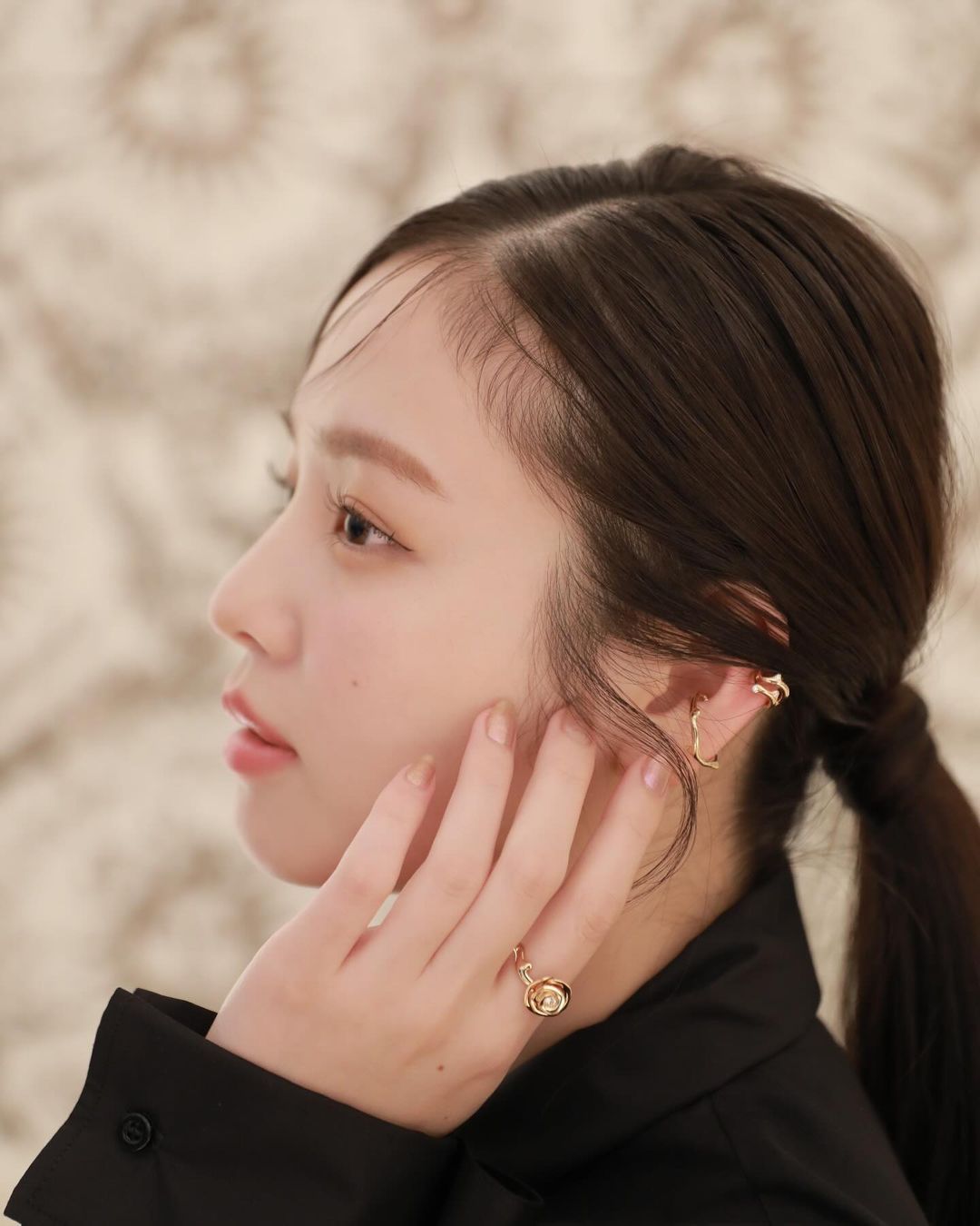 #横田真悠# 两组品牌PR造型Feb24#mariagraziachiuri##