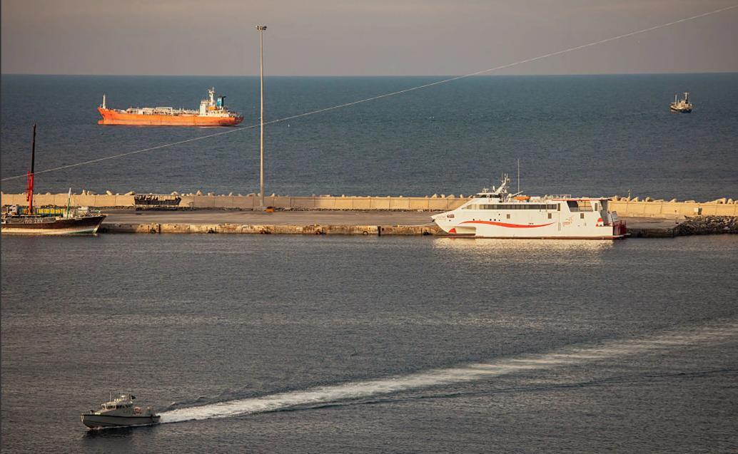 特朗普“好心”宣布“伊朗可以重建了”，还要帮伊朗“挣大钱”

在美伊决定暂时停火