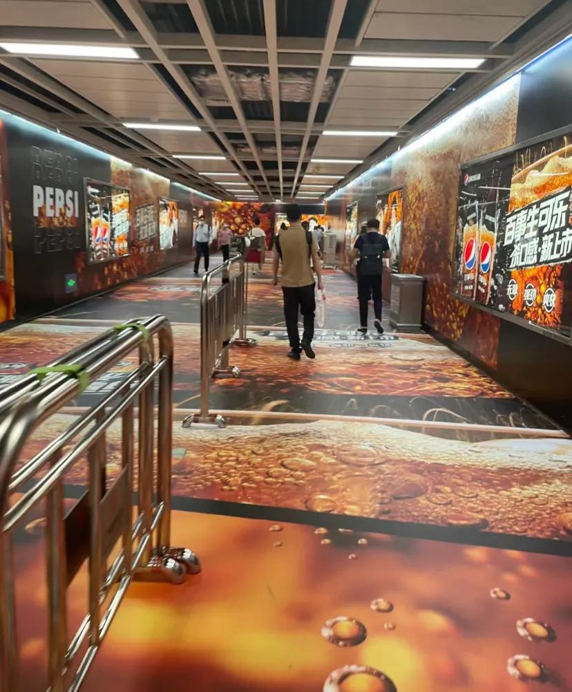 广州地铁你emmmm
珠江新城B1口珠江新城