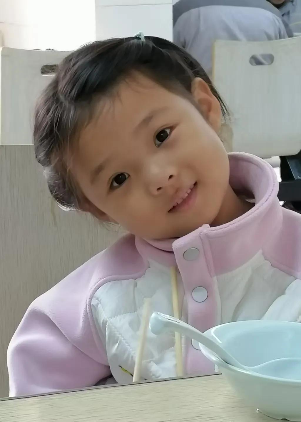 和舒服的人在一起，他们既懂你的欲言又止，也知道你的弦外之音。