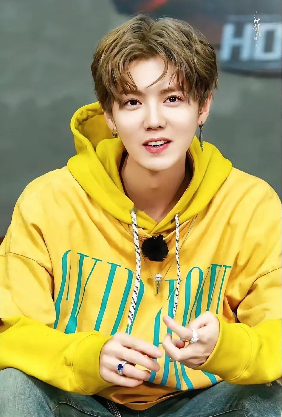 有个事，我一直不敢说，我感觉鹿晗当年的一个决定，真的改变了他整个事业轨迹，如果当