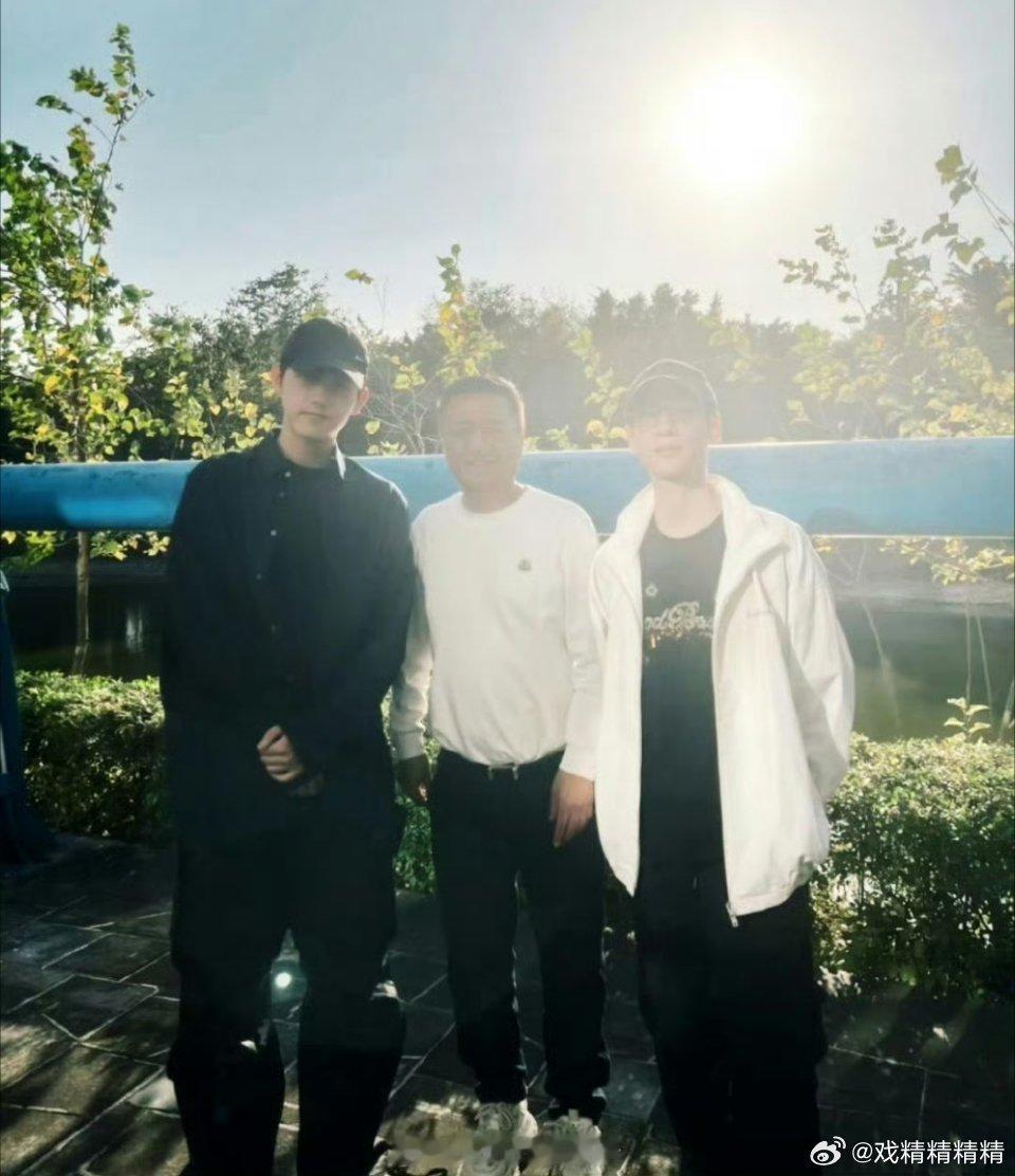 陈飞宇罗云熙同框合照陈飞宇多高啊？