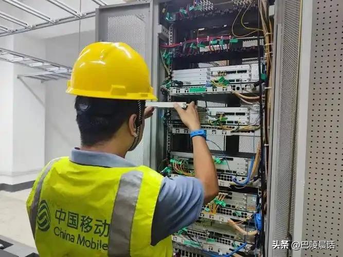 许多人找工作，除公务员和事业编外，都喜欢找大型的国企央企。说是国企央企的工作稳定