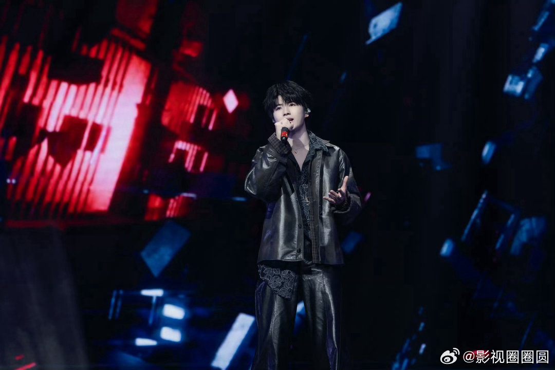 黄誉博最佳舞台演绎奖黄誉博连续两年获得最佳舞台演绎奖黄誉博再拿最佳舞台演绎奖，连