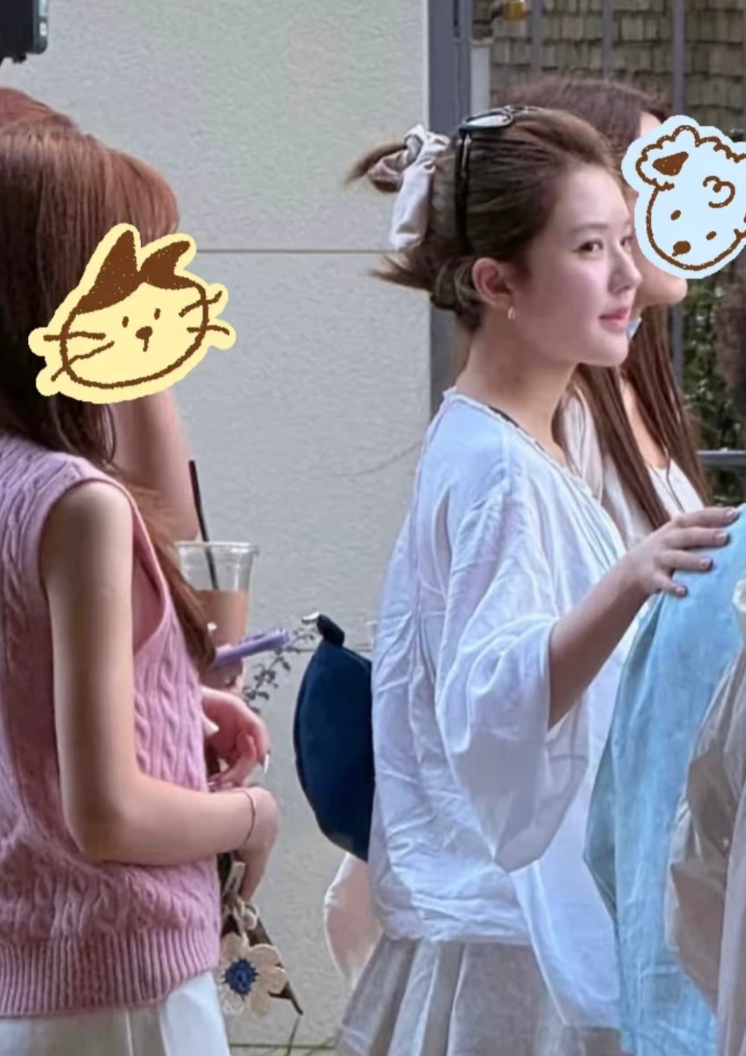 网友偶遇了今天的赵露思 ​​​
