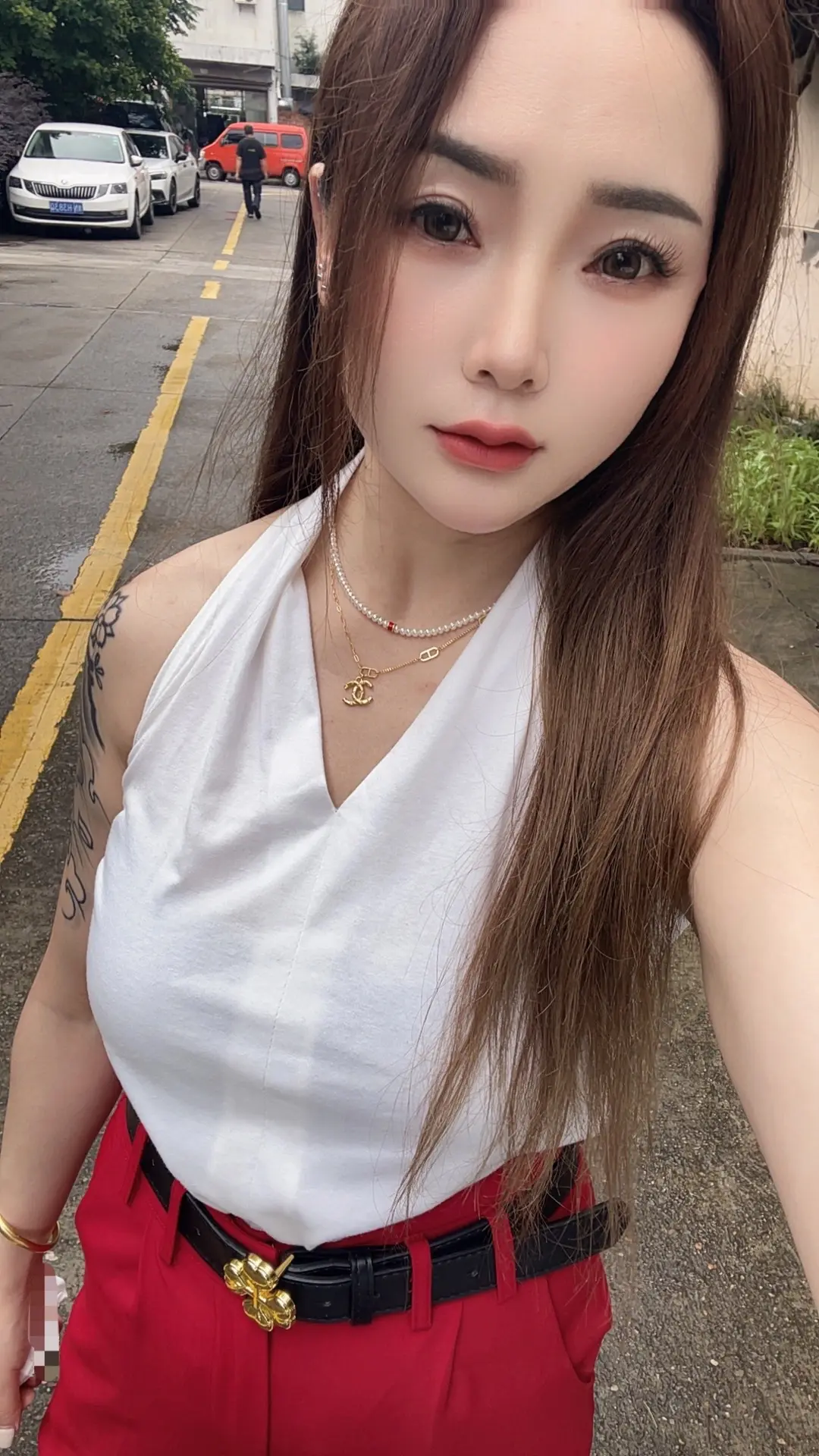 心这个东西，给对了人，就是无价，给错了人，一文不值，没有谁配不上谁，两...