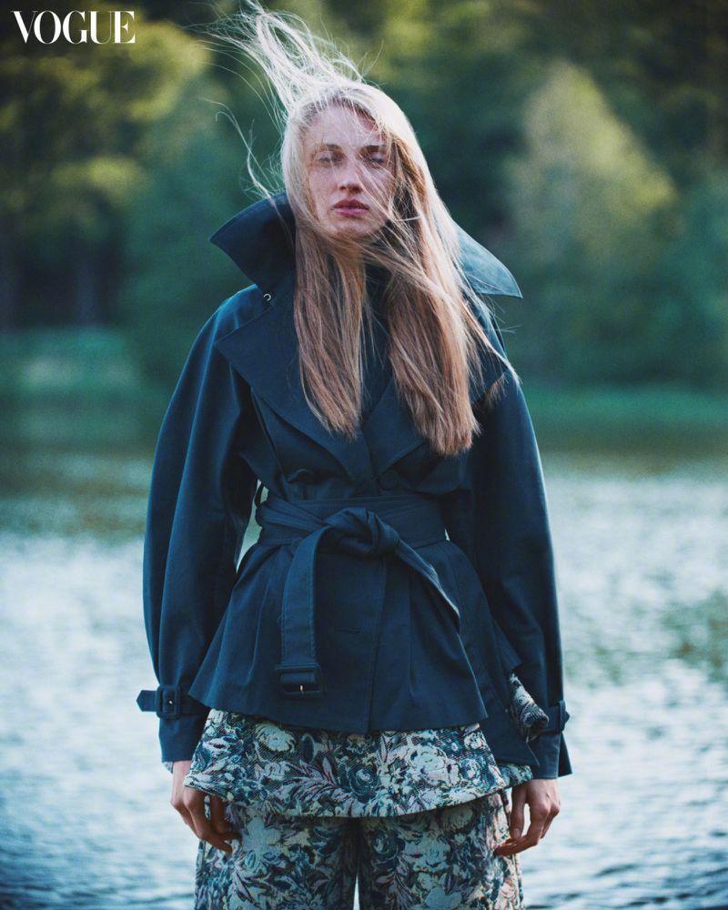 【杂志大片】Vogue Scandinavia November 2025  斯