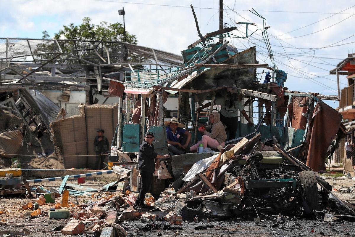 菲律宾倒向了美国，新加坡倒向了美国，柬埔寨倒向了美国，越南也在倒向美国的路上..