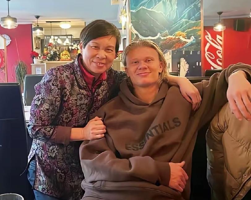 挪威队输球原因，终于找到了，不是球队打的不好，也不是哈兰德推人犯规，而是强壮的哈