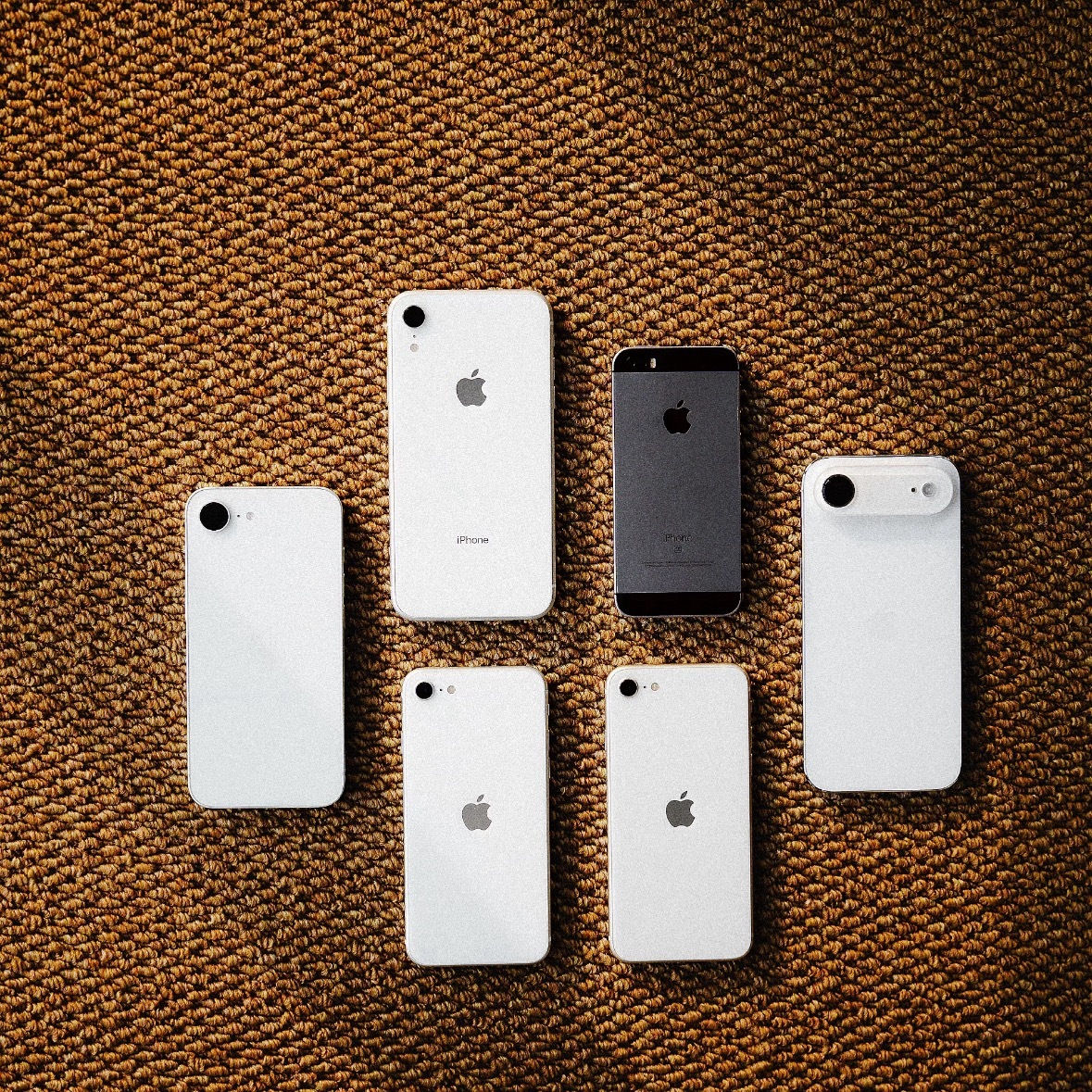 最好看的 iPhone 都在这了站在 2026 年回望自己过去 iPhone 之