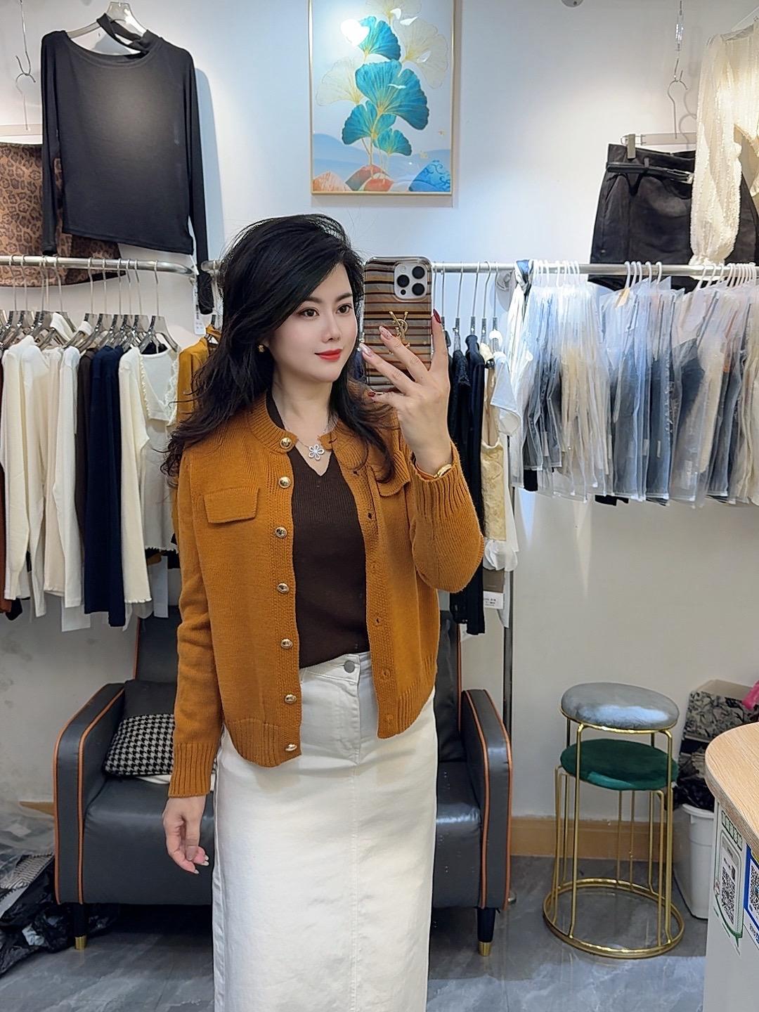 穿搭 日常拍版 假两件颜色无敌美