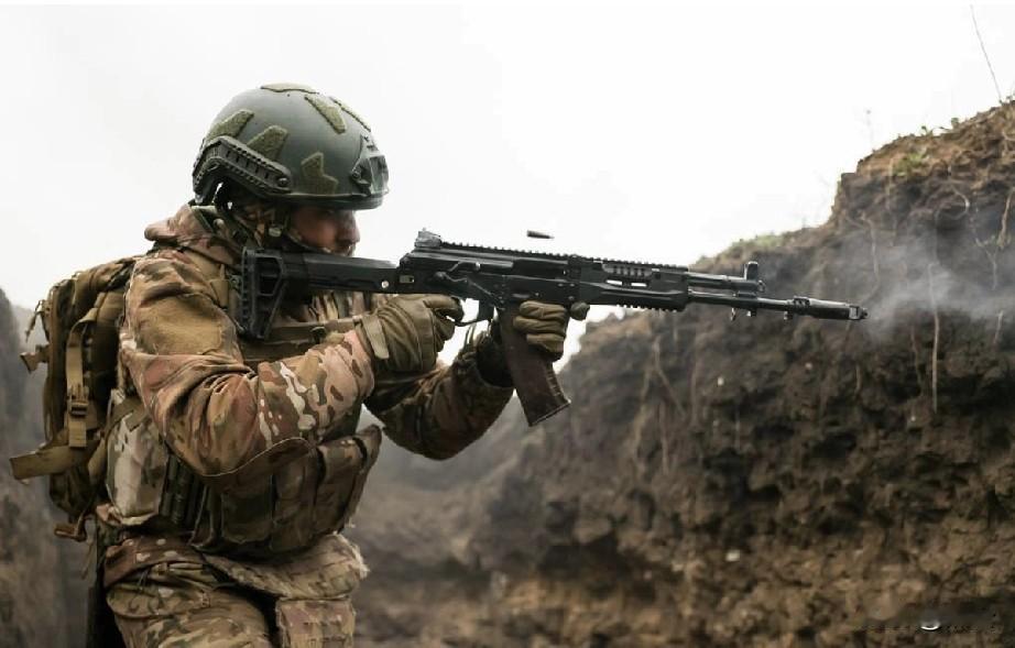 俄军击退乌军反攻守住库皮扬斯克附近阵地
 
 
12月11日，据俄新社报道，俄罗