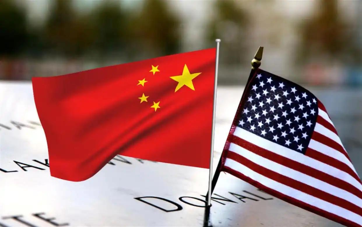特朗普想卖武器给中国？
 
特朗普想卖武器给中国的传言没有可靠依据，本身不具备讨
