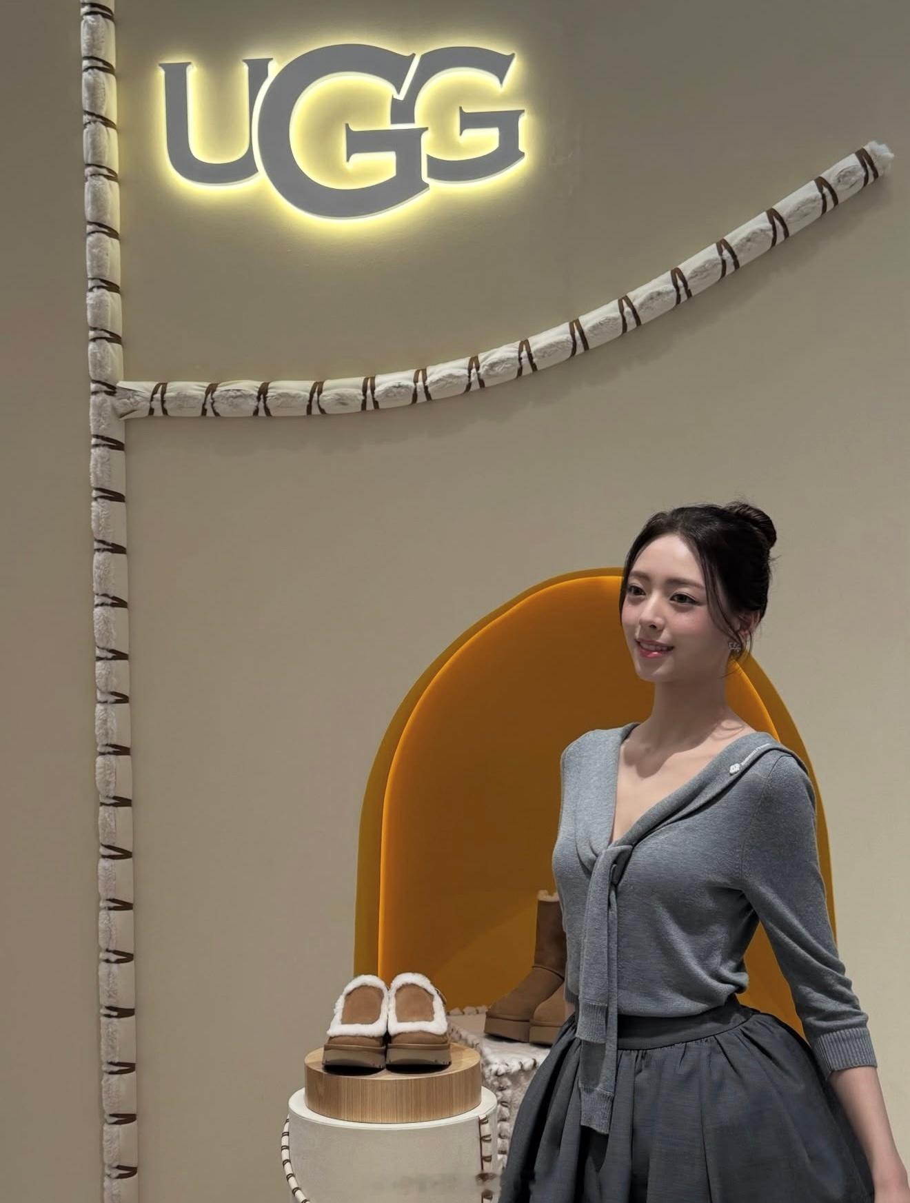 申有娜 申有娜 yunains更新 这身材好需要多凸显出来 ​​​