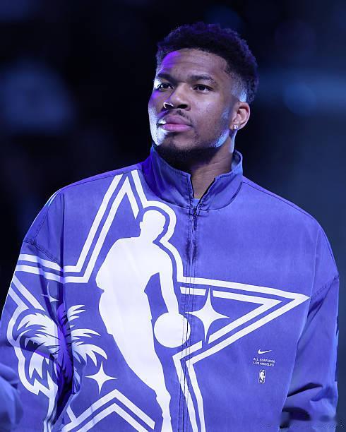 Dave：湖人休赛期的另一条选择，是利用薪金空间直接交易引进球星，而湖人最想通过