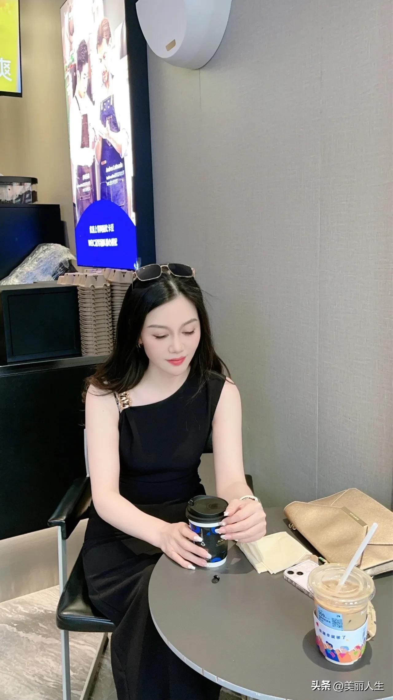 近距离拍一次，前天晚上过来都没拍...