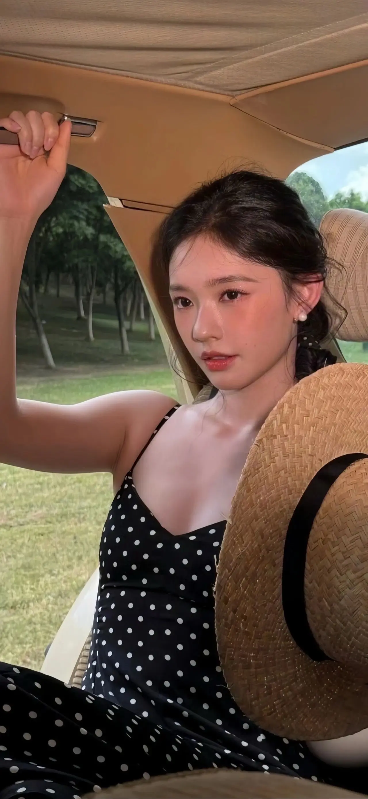 林允